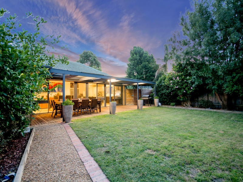 6 Elinga Court, Frankston VIC 3199