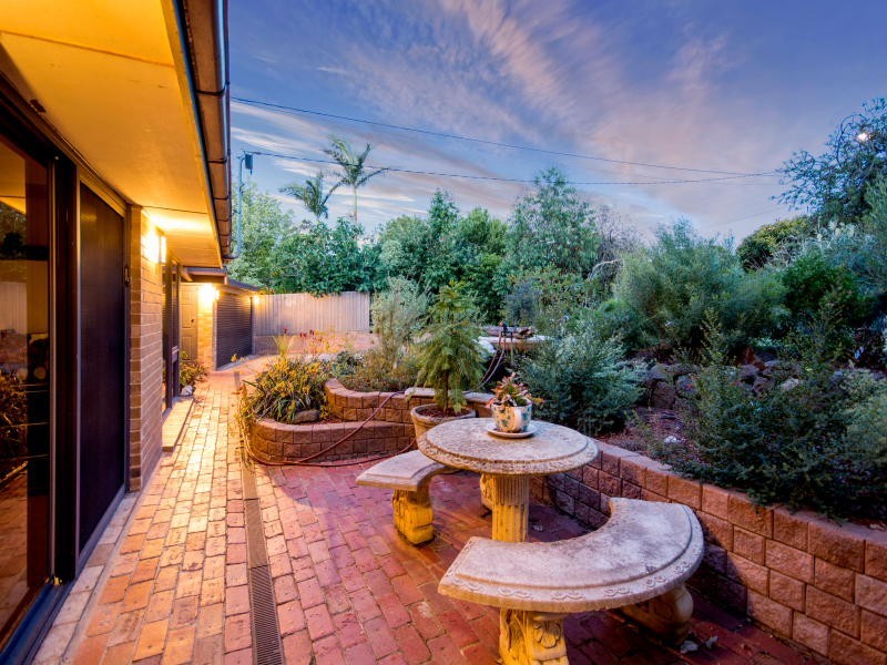 6 Elinga Court, Frankston VIC 3199