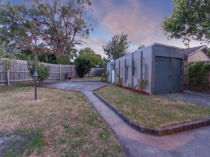 385 Frankston Dandenong Road, Frankston North VIC 3200