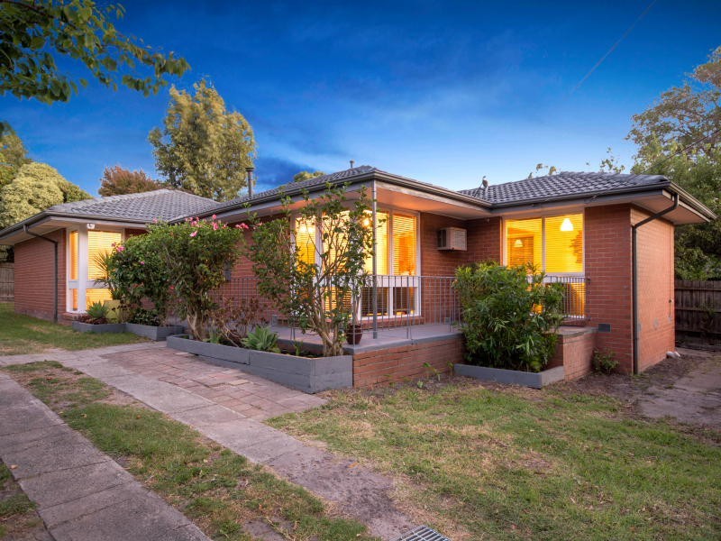 9 Coonac Place, Frankston VIC 3199