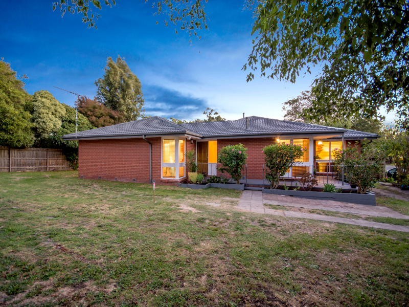 9 Coonac Place, Frankston VIC 3199