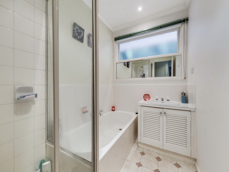 6 Carlisle Court, Frankston VIC 3199