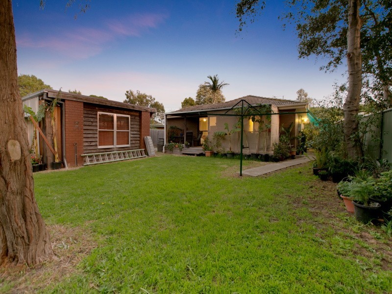 6 Elliott Street, Seaford VIC 3198
