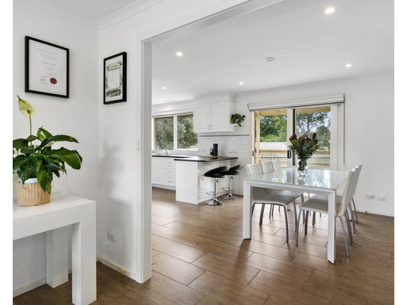 1 Linlithgow Court, Frankston VIC 3199