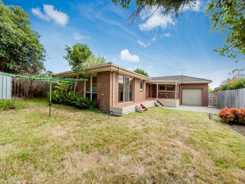 6 Partridge Crescent, Frankston VIC 3199