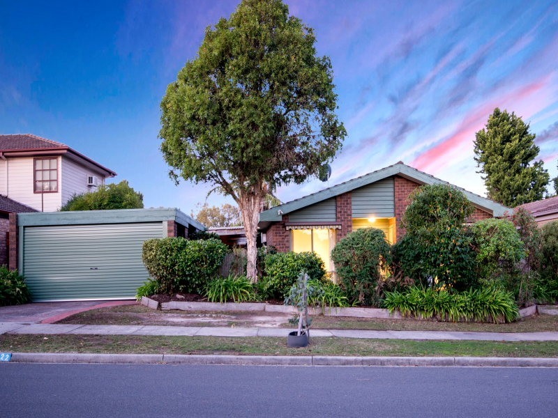 22 Raphael Crescent, Frankston VIC 3199