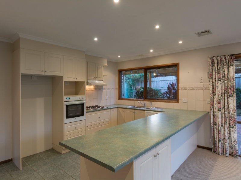 22 Raphael Crescent, Frankston VIC 3199