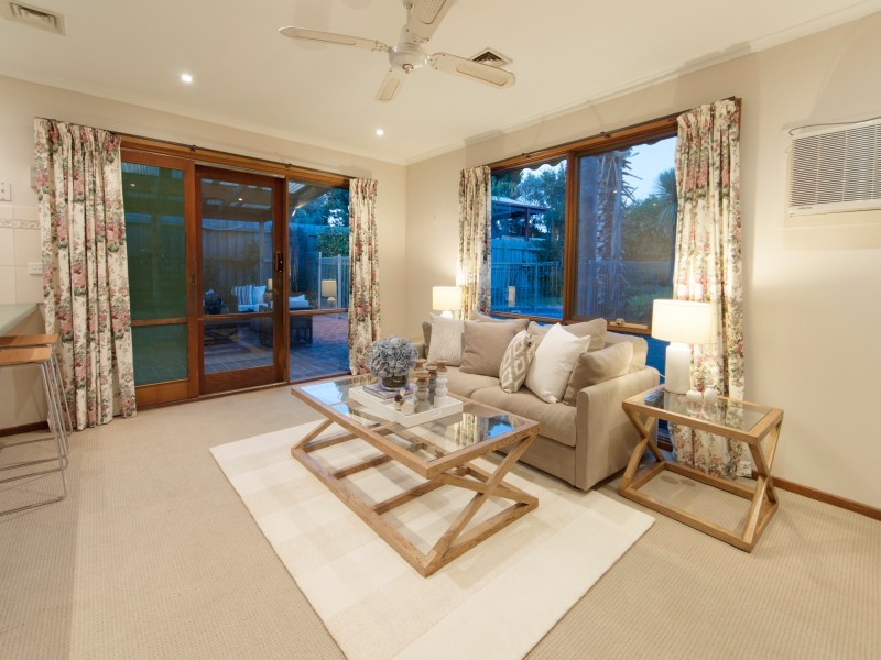 22 Raphael Crescent, Frankston VIC 3199