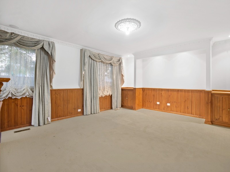 8 Grace Court, Frankston VIC 3199