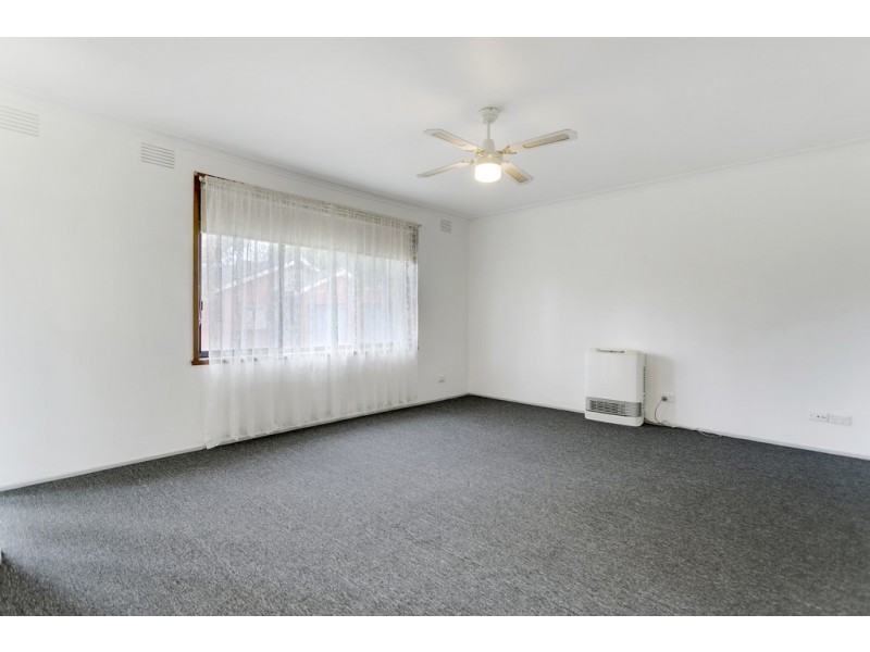 11 Hood Street, Frankston VIC 3199