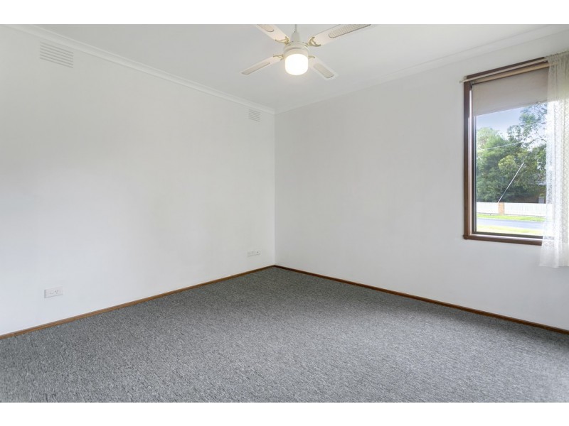 11 Hood Street, Frankston VIC 3199