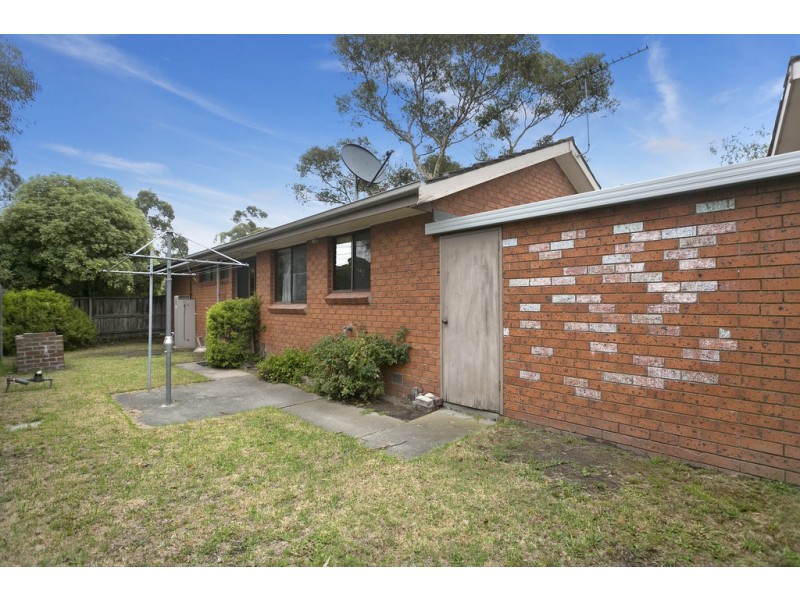 11 Hood Street, Frankston VIC 3199