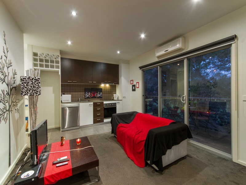 18/70 Wells Road, Seaford VIC 3198