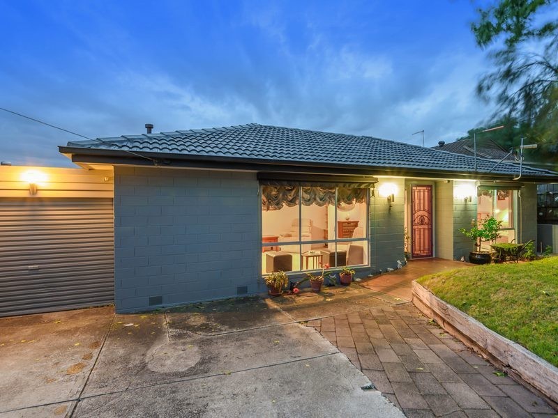 63 Wangarra Road, Frankston VIC 3199