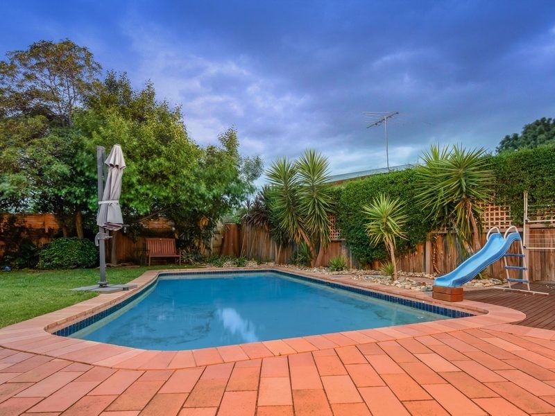 63 Wangarra Road, Frankston VIC 3199