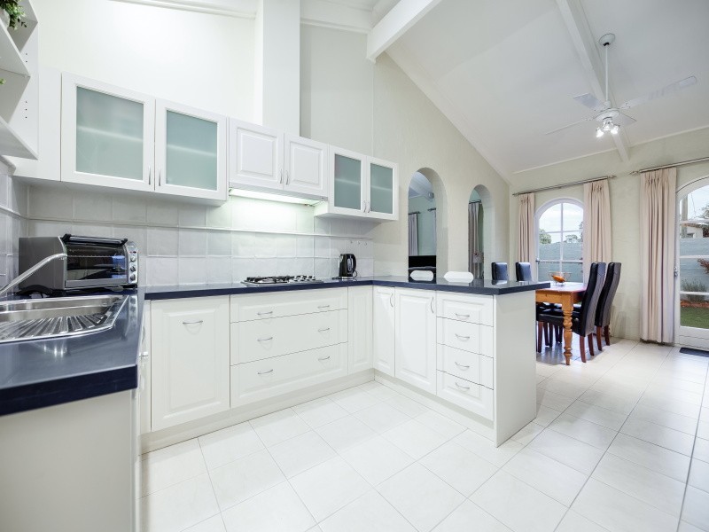 1 Carnoustie Court, Frankston VIC 3199