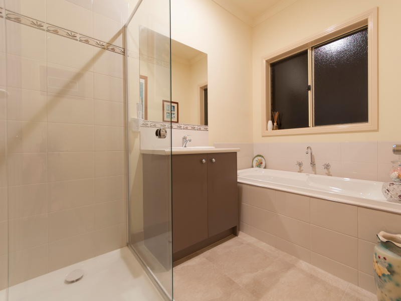 3 Serra Close, Langwarrin VIC 3910