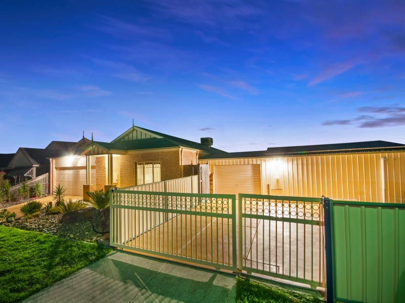 3 Serra Close, Langwarrin VIC 3910