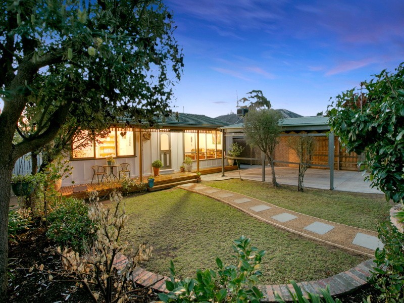 5 Orchid Avenue, Mornington VIC 3931