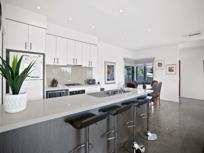 1A Ronald Avenue, Frankston South VIC 3199