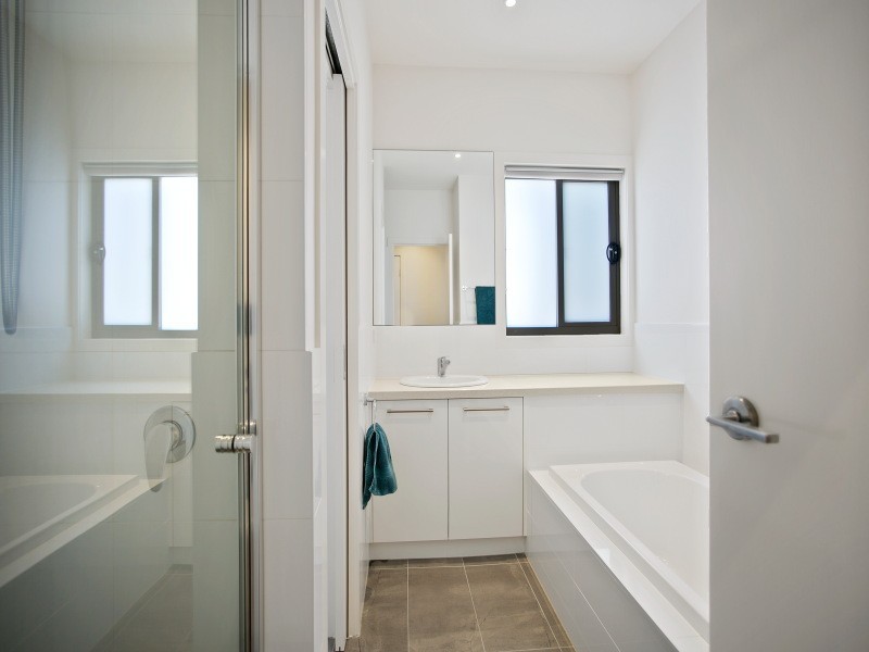 1A Ronald Avenue, Frankston South VIC 3199