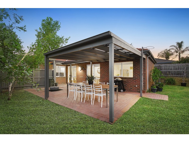 55 Raphael Crescent, Frankston VIC 3199