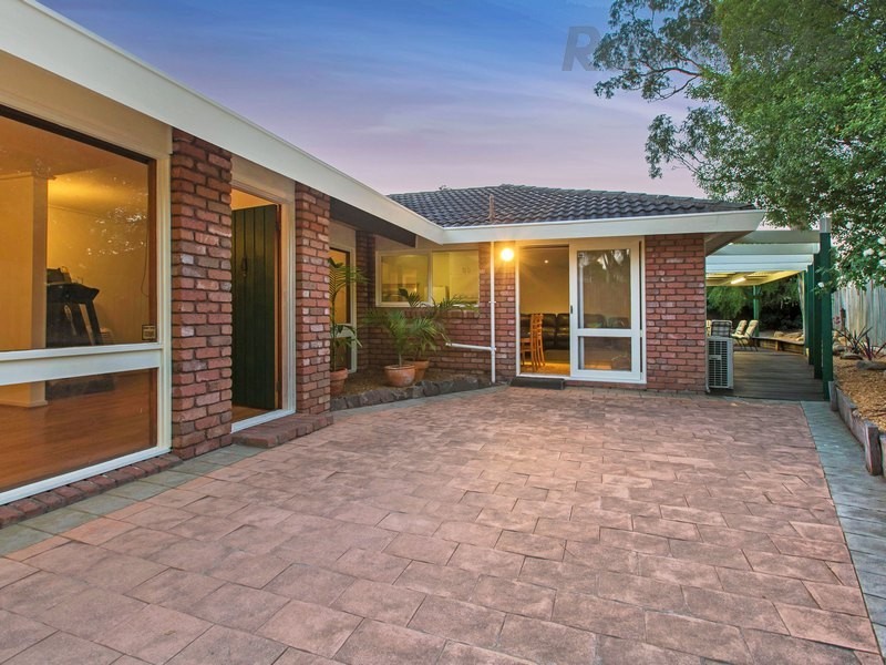 15 Yuluma Court, Frankston VIC 3199