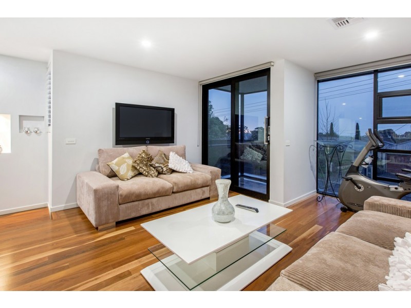 22 Dalsten Grove, Mount Eliza VIC 3930