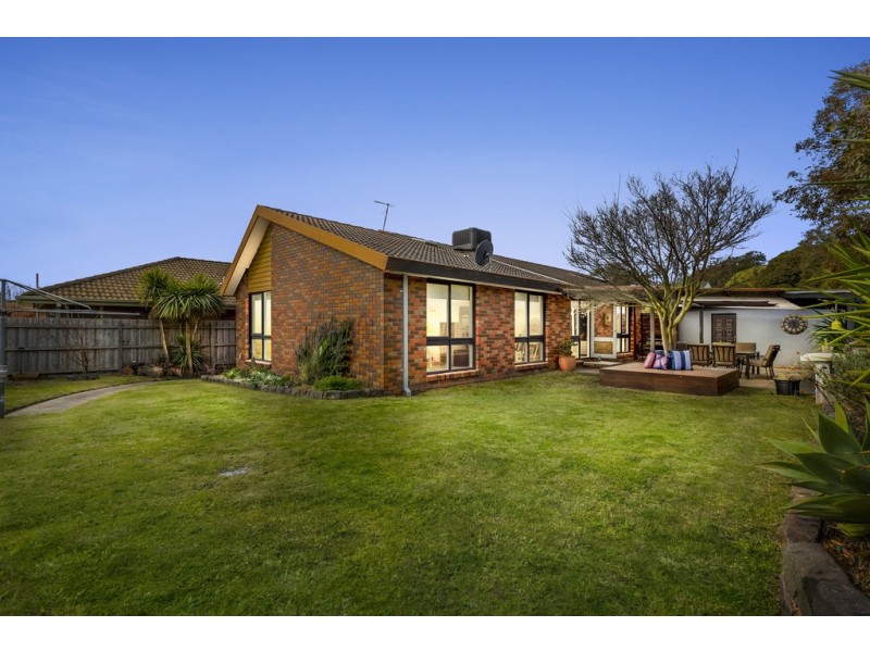 5 Netherplace Drive, Frankston VIC 3199