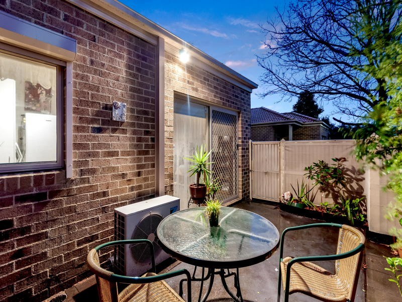 2/8-10 Reservoir Road, Frankston VIC 3199