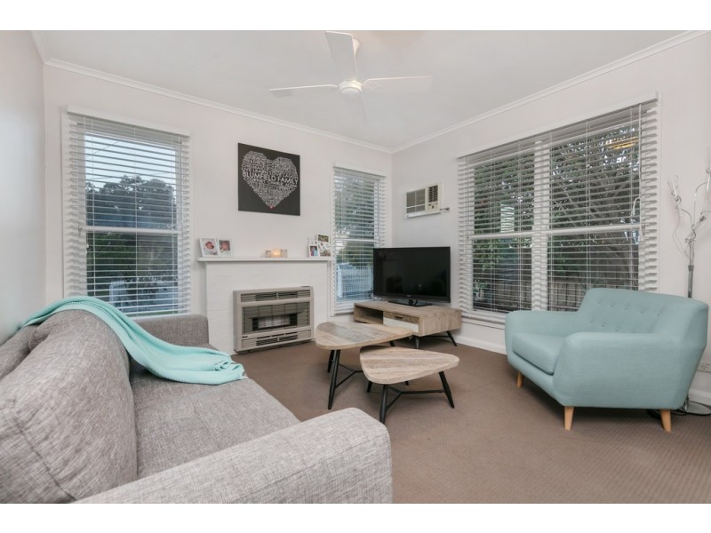 4 Eton Court, Frankston VIC 3199