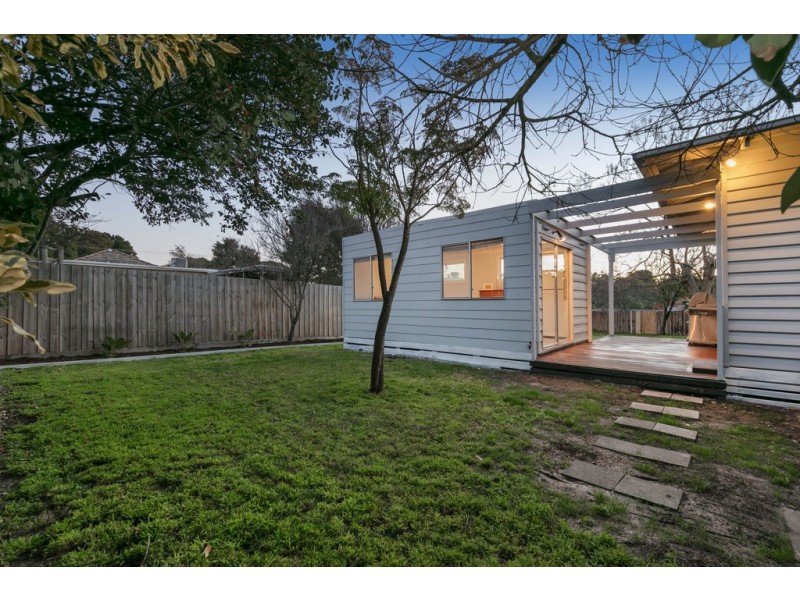 4 Eton Court, Frankston VIC 3199