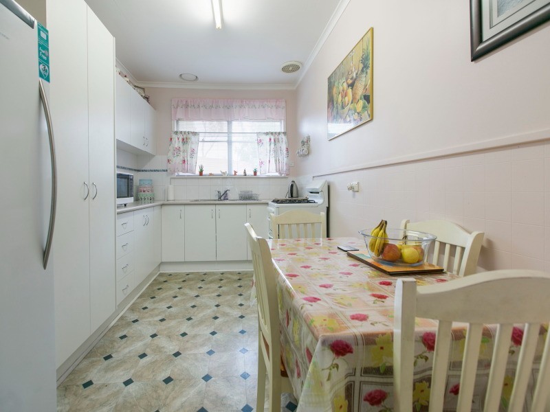 26 Hodgins Crescent, Frankston North VIC 3200