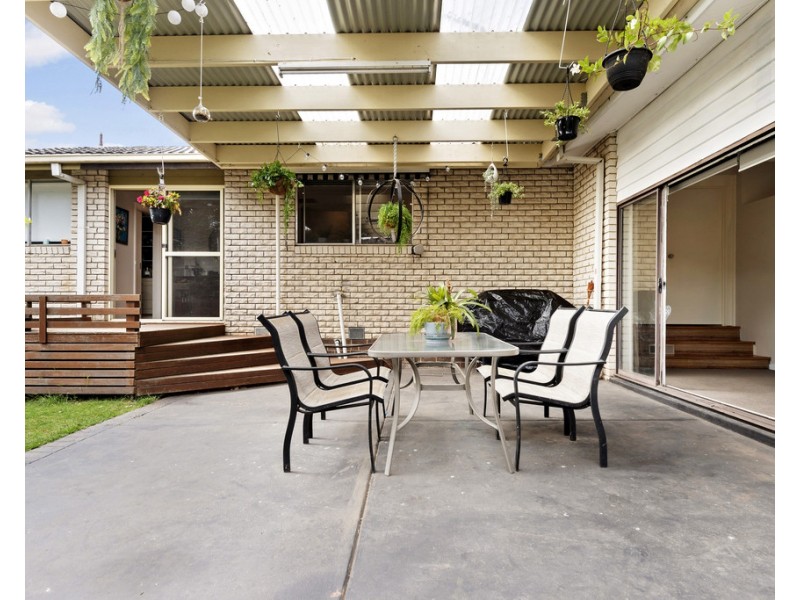 3 Escabon Grove, Frankston VIC 3199