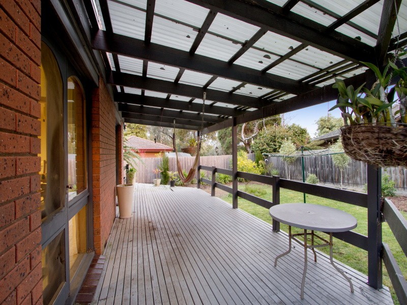 13 Raphael Crescent, Frankston VIC 3199
