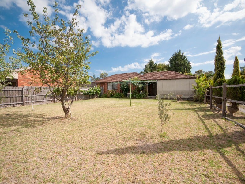 1 Bartlett Street, Frankston South VIC 3199