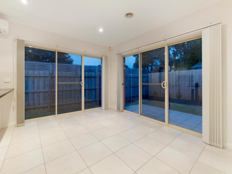 4/9 Reservoir Road, Frankston VIC 3199