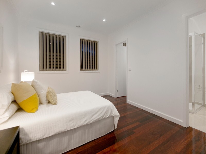 2B Frank Street, Frankston VIC 3199