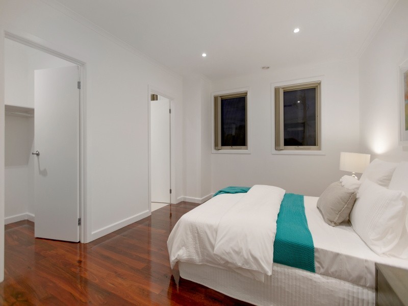 2B Frank Street, Frankston VIC 3199