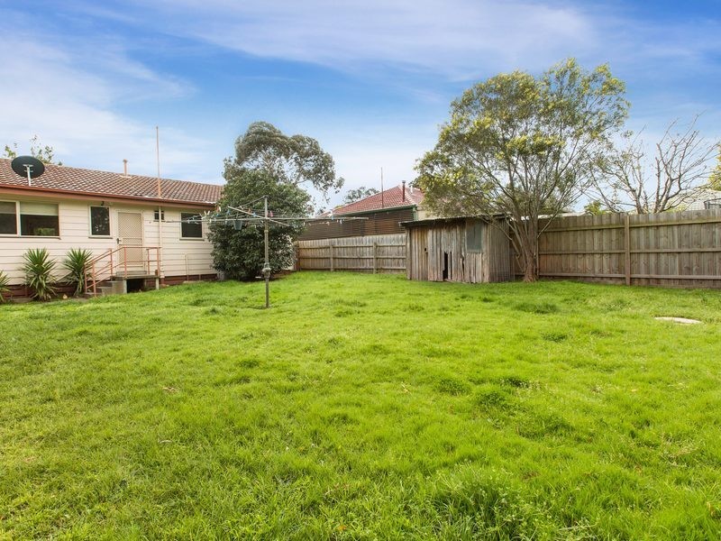 30 Coolgardie Street, Frankston North VIC 3200