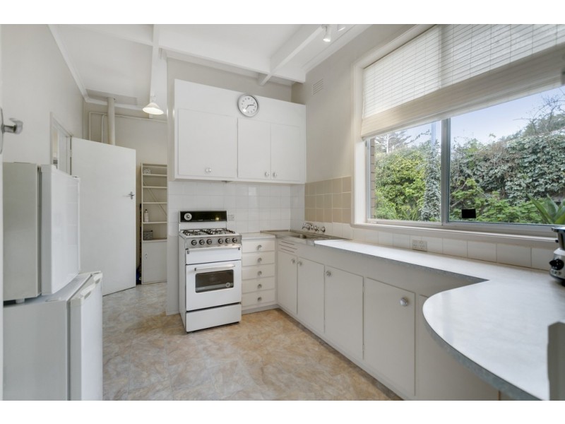 10 Helvetia Court, Frankston VIC 3199