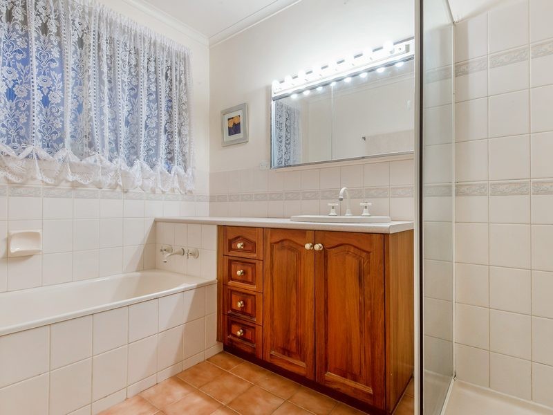 157 Karingal Drive, Frankston VIC 3199