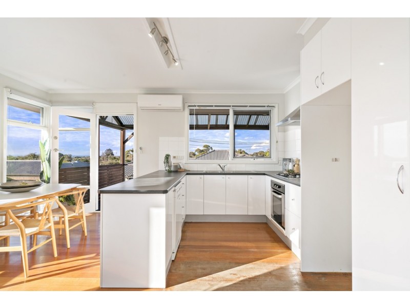 13B Kenilworth Avenue, Frankston VIC 3199