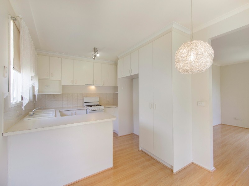 4/3 Pellita Way, Langwarrin VIC 3910