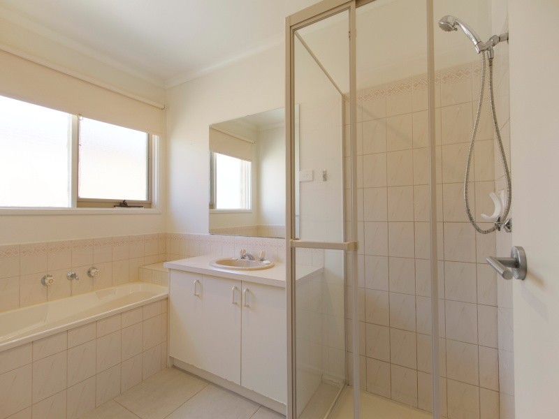 4/3 Pellita Way, Langwarrin VIC 3910