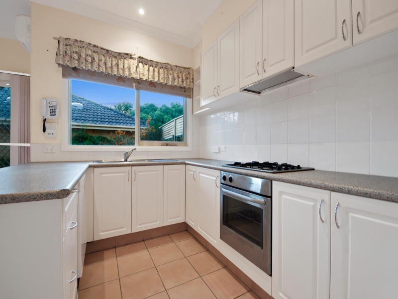 2/63 Screen Street, Frankston VIC 3199