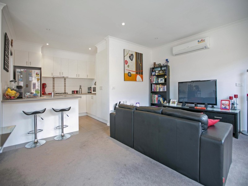 4/30 Gairloch Drive, Frankston VIC 3199