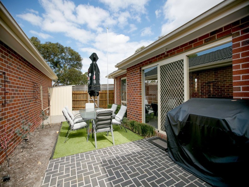 4/30 Gairloch Drive, Frankston VIC 3199