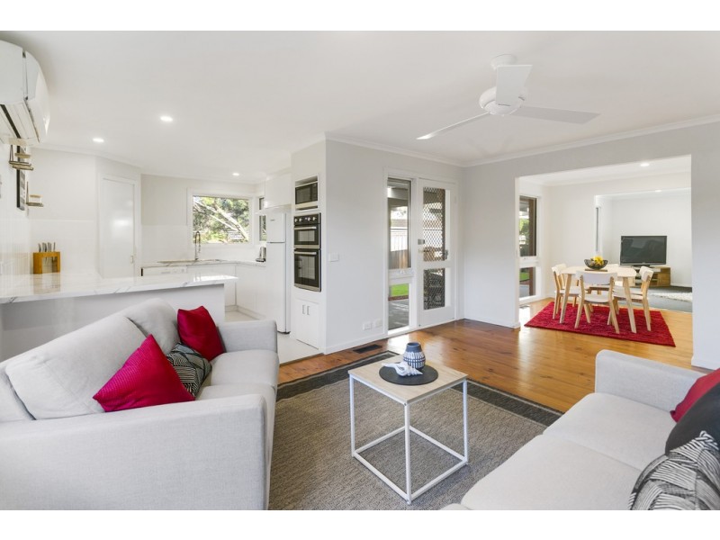 2 Gretel Court, Frankston VIC 3199