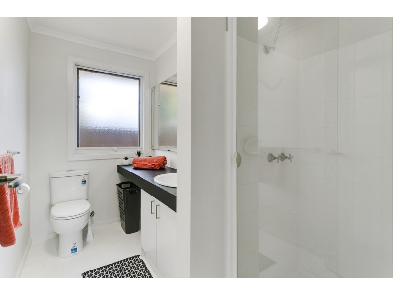 2 Gretel Court, Frankston VIC 3199